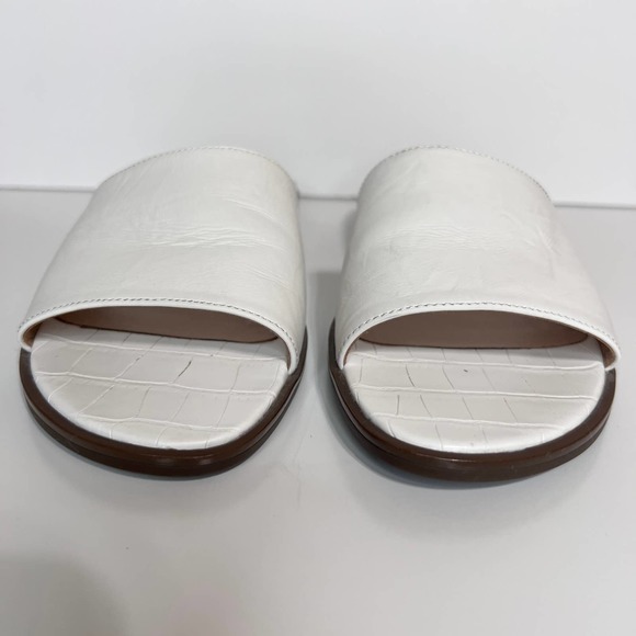 Vionic Citrine Demi Slide Sandal in White Leather Size 6 - Picture 3 of 10